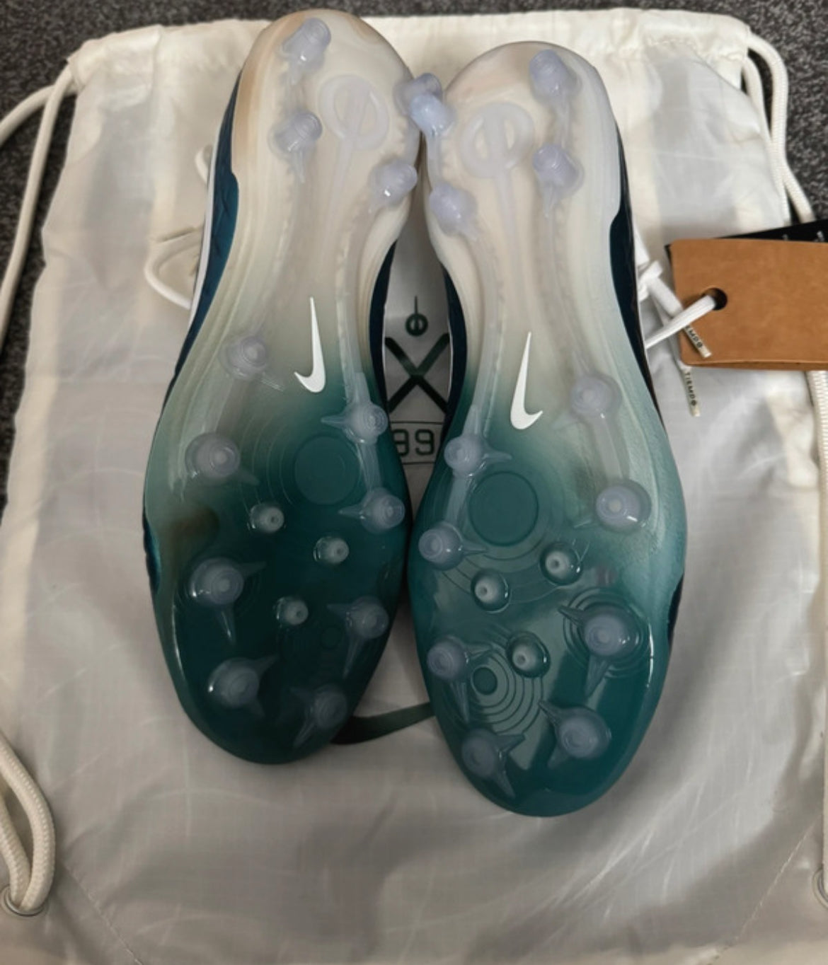 Nike tiempo