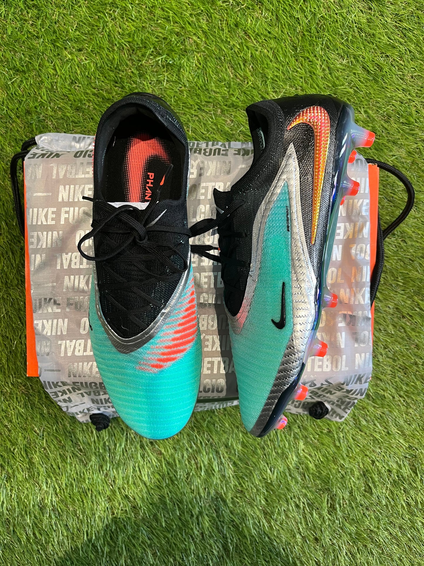Nike phantom elite AG