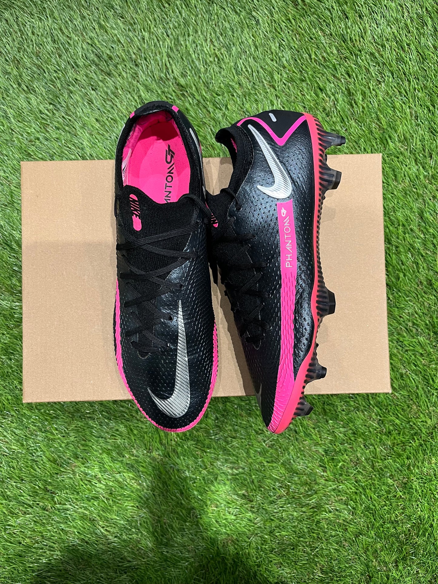 Nike phantom